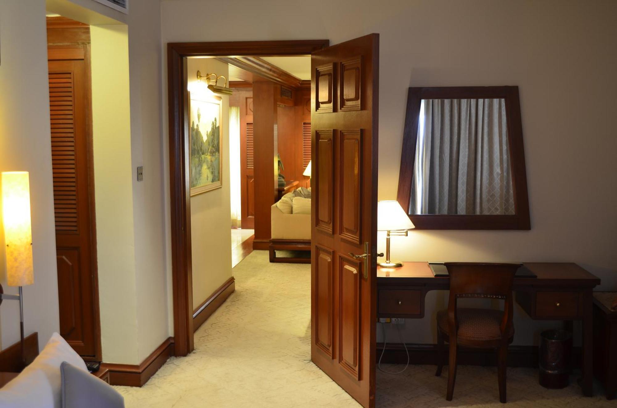 פנום פן Hotel Cambodiana מראה חיצוני תמונה