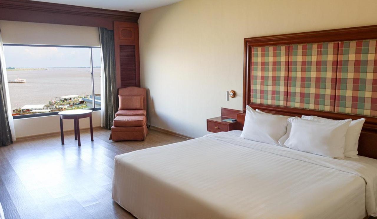 פנום פן Hotel Cambodiana מראה חיצוני תמונה