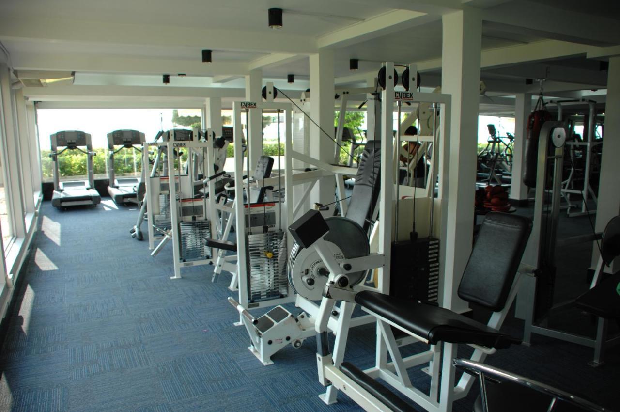 פנום פן Hotel Cambodiana מראה חיצוני תמונה